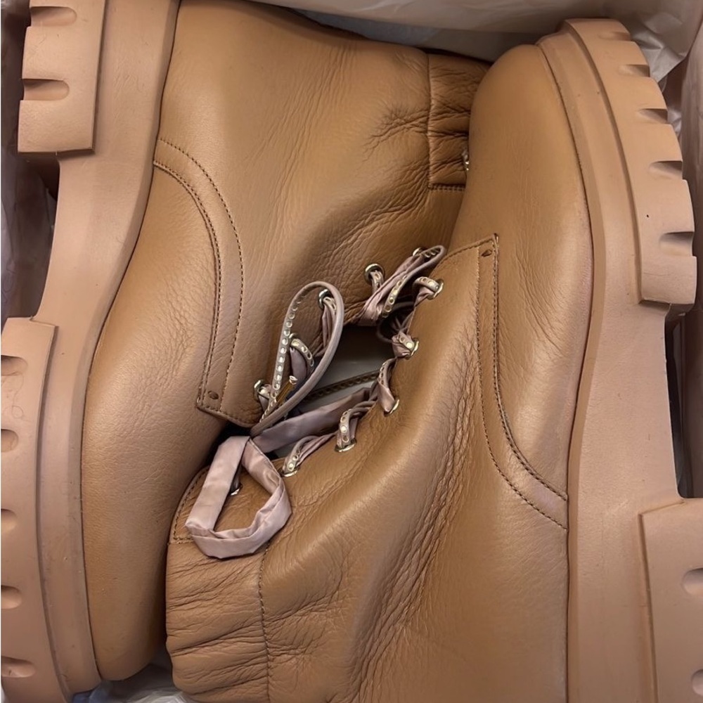 Unisex AGL Leather Tan Lace Up Boots made in Italy - Picture 7 of 7